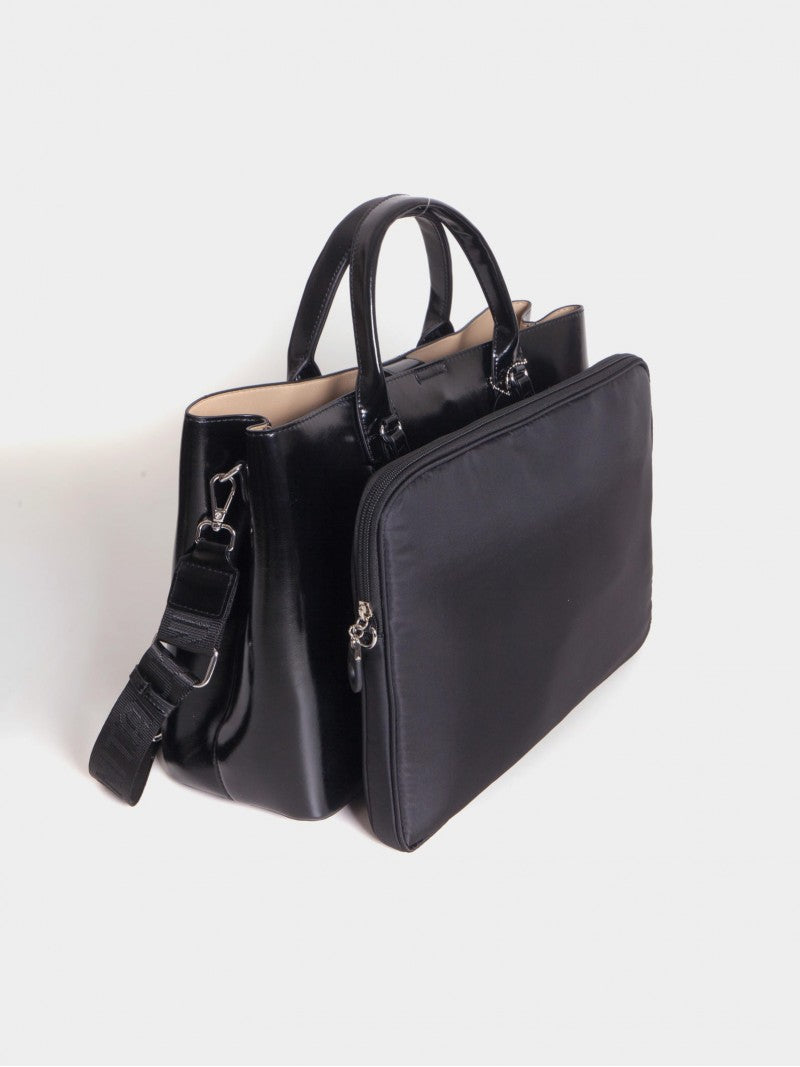Cartera Con Porta Notebook Negra Worky